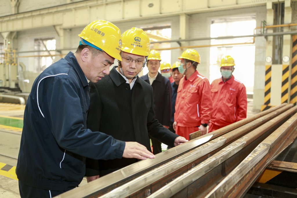 中鐵工業(yè)黨委副書記、總經(jīng)理卓普周到中鐵山橋調(diào)研